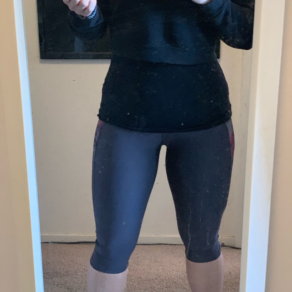 Gray Capri leggings